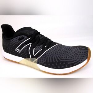New Balance Minimus size 10.5